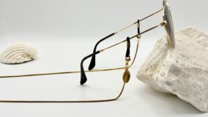 gold sunglasses chain