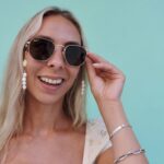 pearl sunglasses cord on model